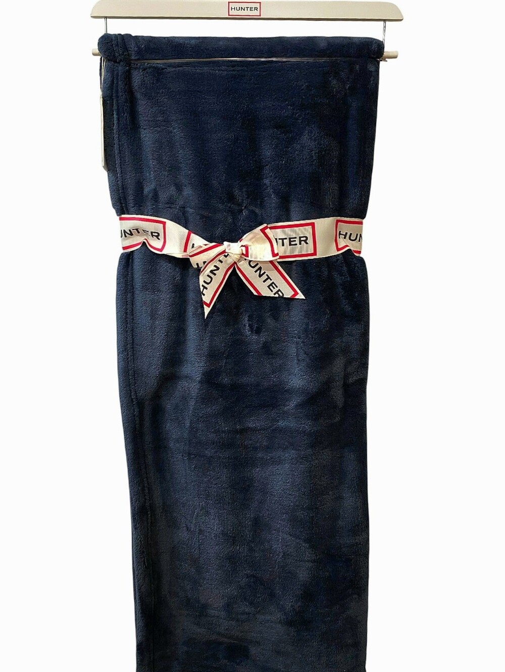 Hunter Coco Premiuml Plush Throw Blanket- Mood Indigo